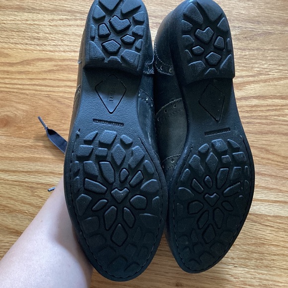 Gray lace-up women’s brogue shoes - Picture 4 of 4